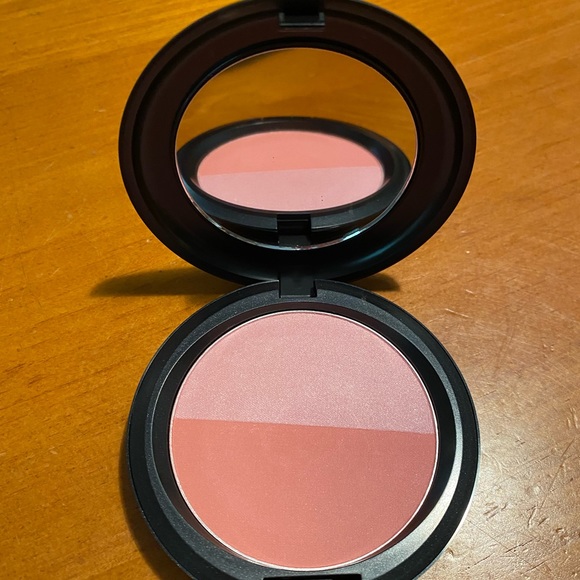 MAC Powder Blush Duo - Picture 3 of 13
